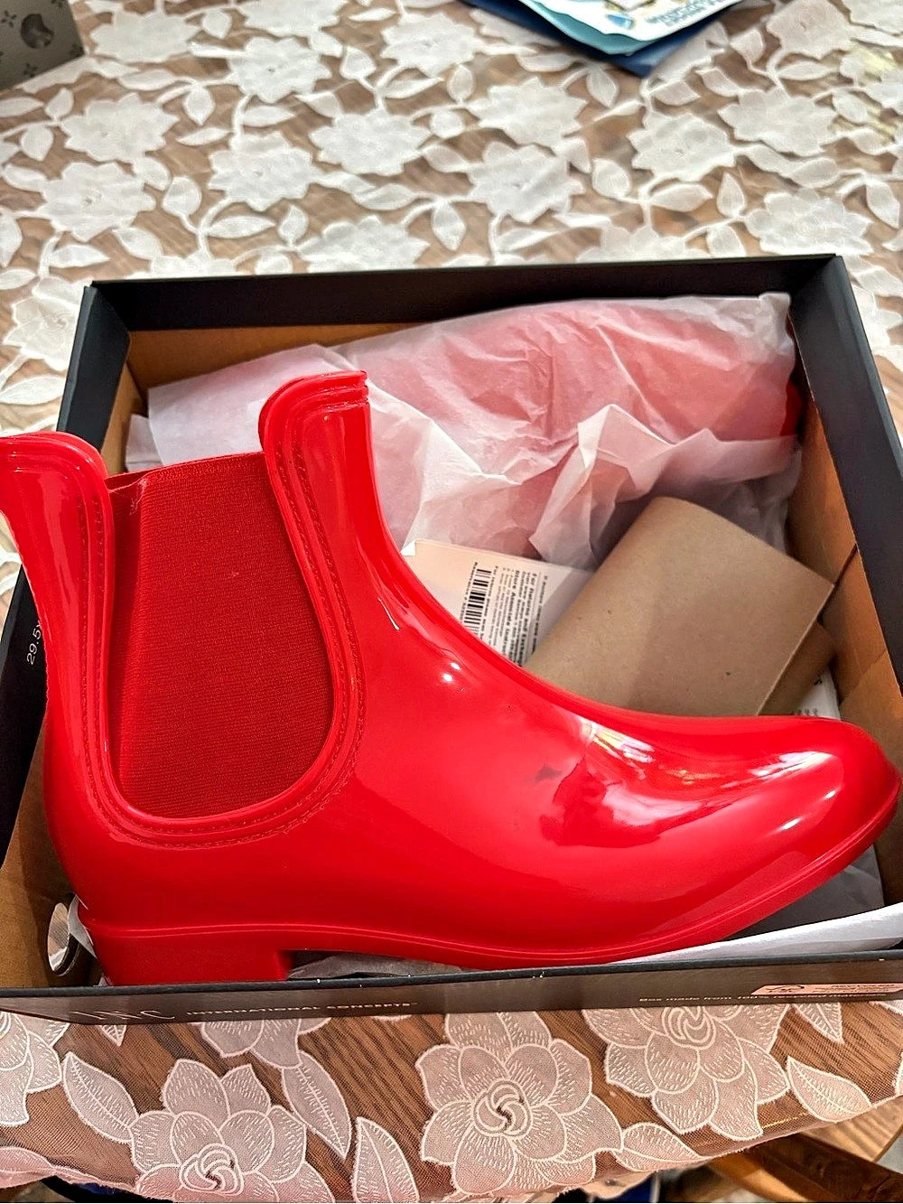 INC Red Rain Boots US 10 M NWT